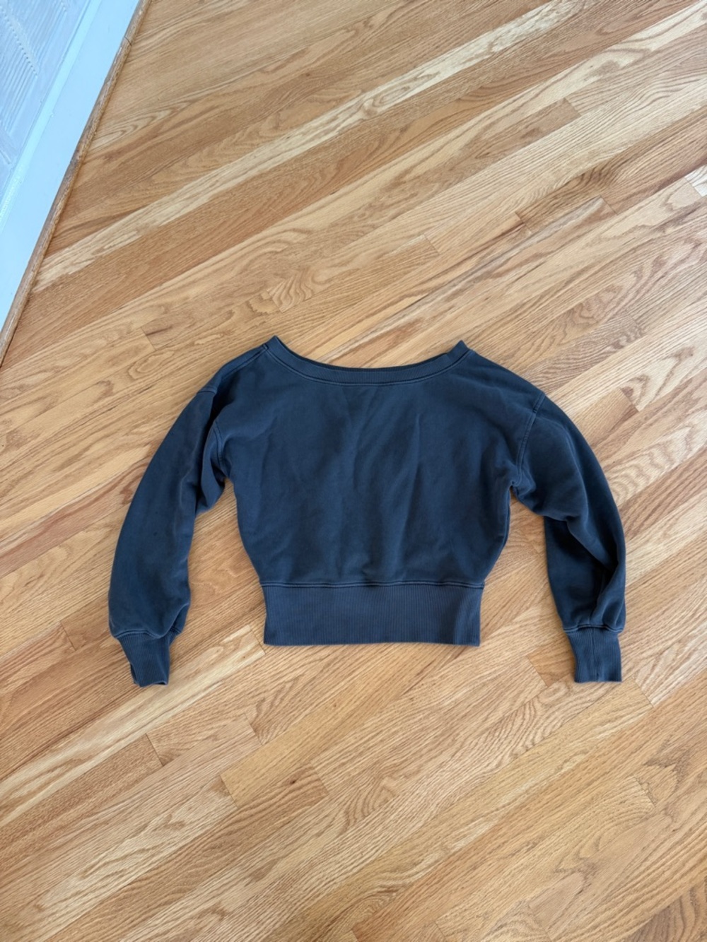 Aerie off shoulder sweatshirt top size XS